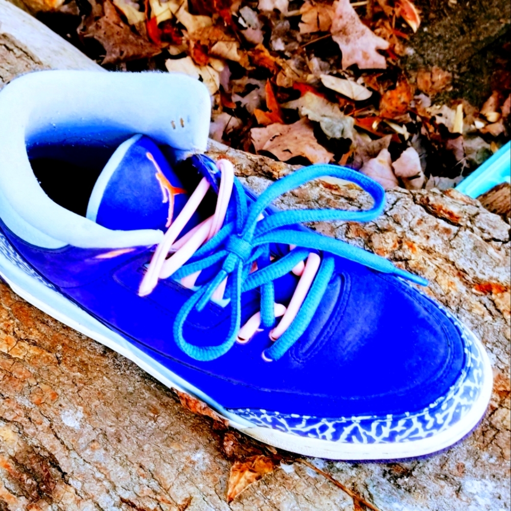 Air Jordan retro 3 "purple dust"
